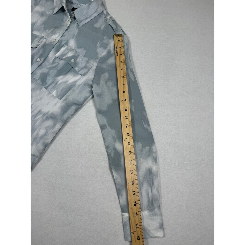 Banana Republic Dillon Shirt Womens Small Blue White Tie Dye Button Down - Picture 9 of 10
